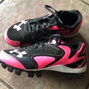 Under Armour girls softball cleats size 3.5